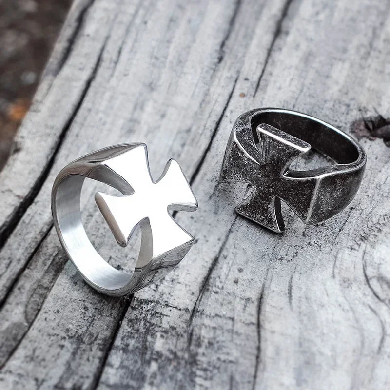 Knights Templar Ring - Infinite Steampunk