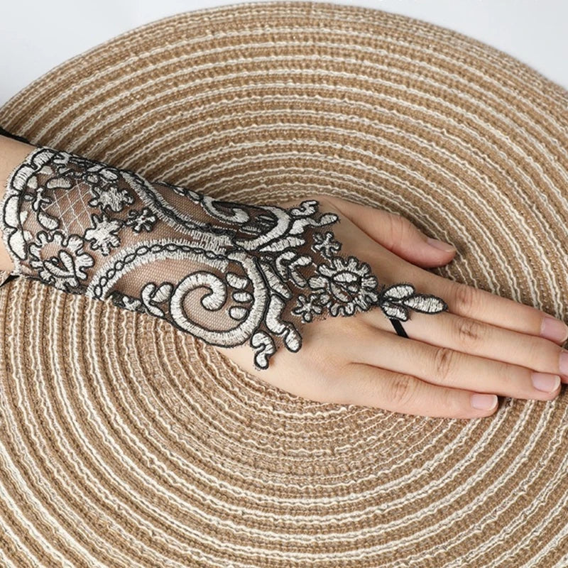 Embroidery Lace Bracelet Gloves