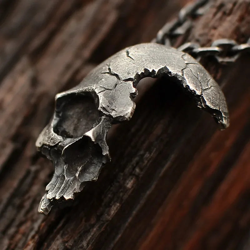 Gothic Skull Pendant Necklace