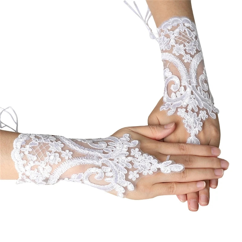 Embroidery Lace Bracelet Gloves