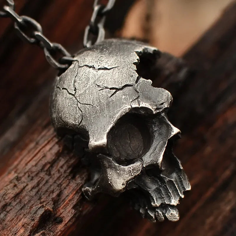 Gothic Skull Pendant Necklace